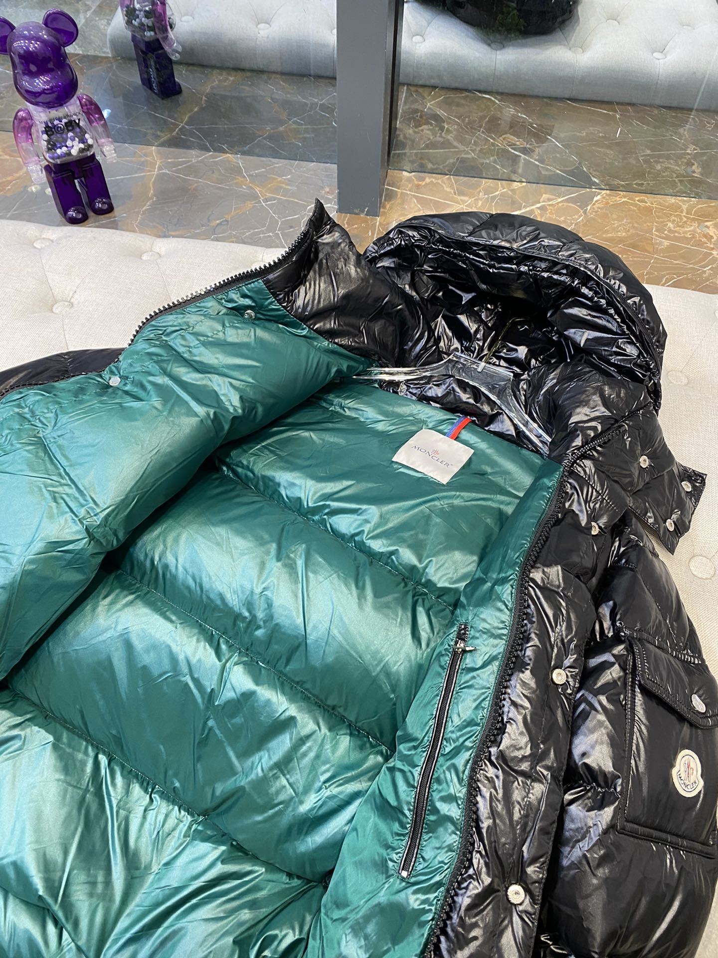 Moncler Puffer Jacket - Glossy Black
