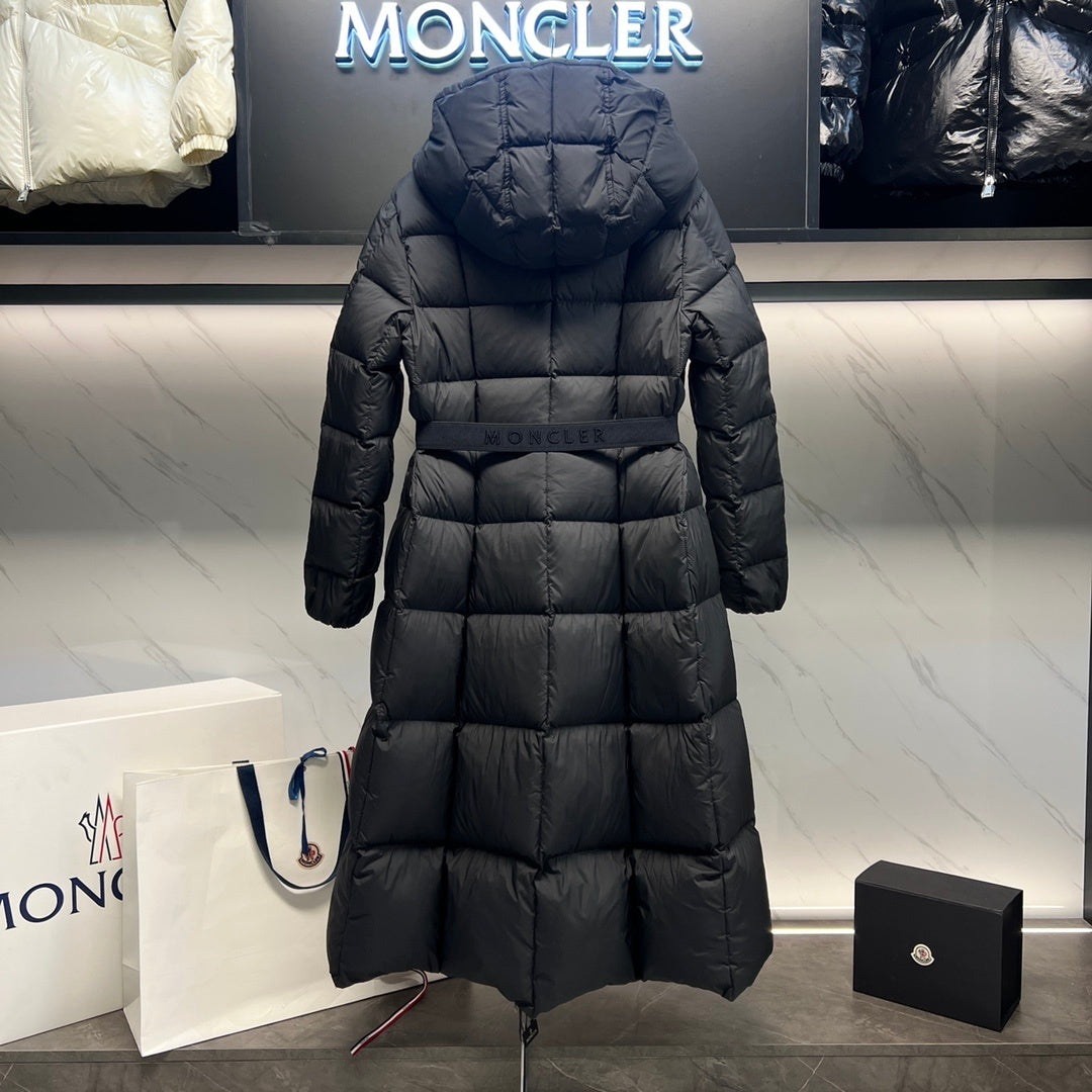 Moncler Puffer Jacket - Black